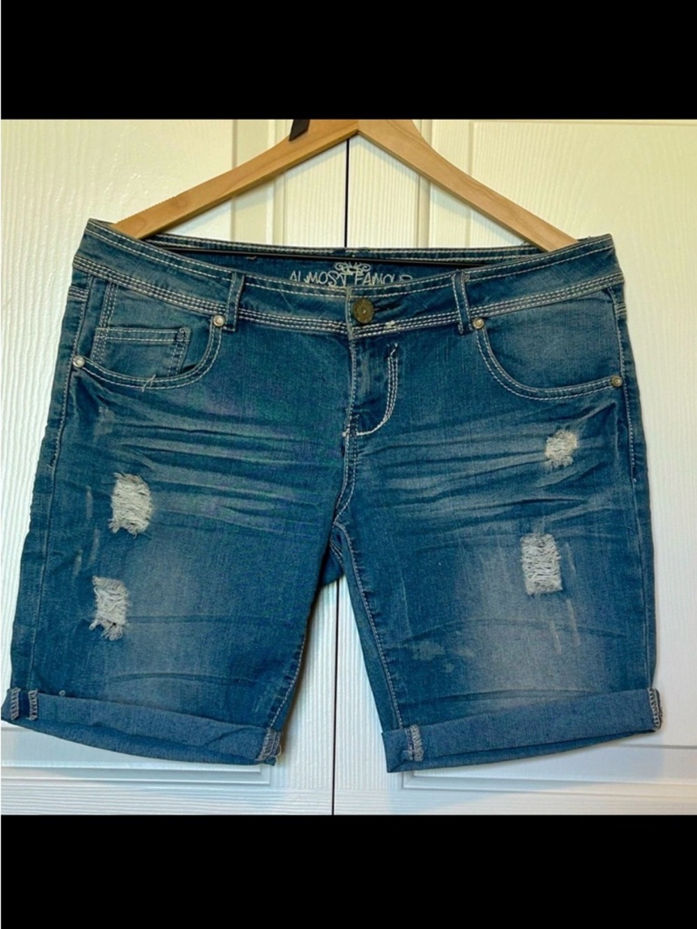 Almost Famous Women's Blue Jean Shorts